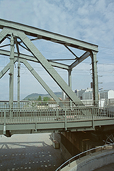 End portal of the trussed railway bridge
