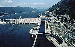 Hydro-power station and navigation system on the Iron Gate. General view 